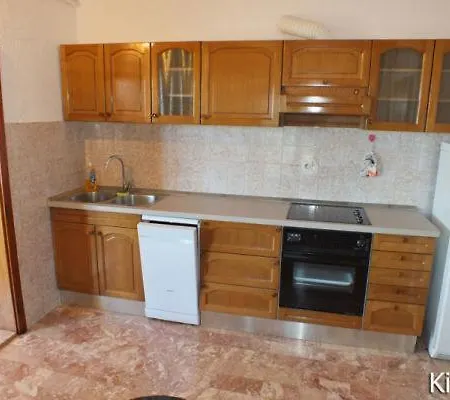 Apartman Mikulic Baska Voda