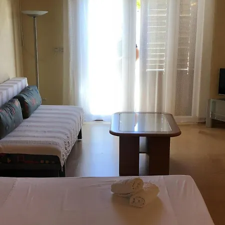 Apartment Apartman Mikulic *